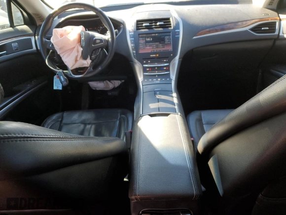 2014 Lincoln MKZ with VIN 3LN6L2J95ER822967, listed as a Copart auction lot 46287135 with 111,024 mi miles and Salvage Title. Bid and sale history available at carsss.com. Image 8.