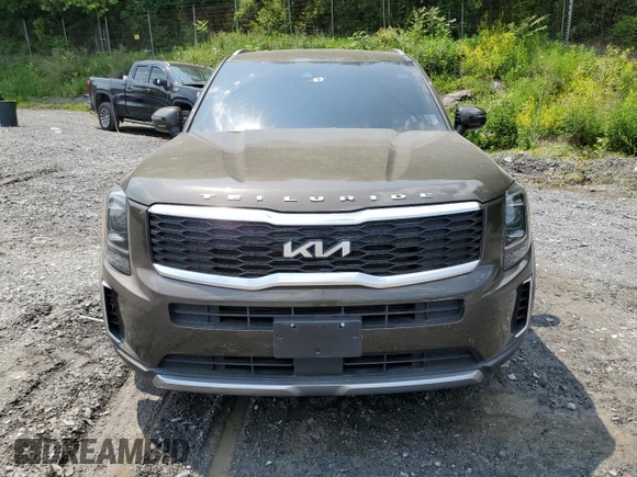 2022 Kia Telluride S z VIN 5XYP6DHC9NG202372, wystawiony jako Copart lot #59772235 z przebiegiem 41 052 mil mil oraz Szkoda całkowita • Salvage title. Historia ofert i sprzedaży dostępna na DreamBid. Obrazek 5.