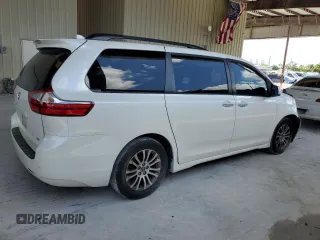 2018 Toyota Sienna XLE Auto Access Seat with VIN 5TDYZ3DC1JS934925, listed as a Copart auction lot 60167375 with 103,859 mi miles and Salvage title. Bid and sale history available at DreamBid. Image 3.