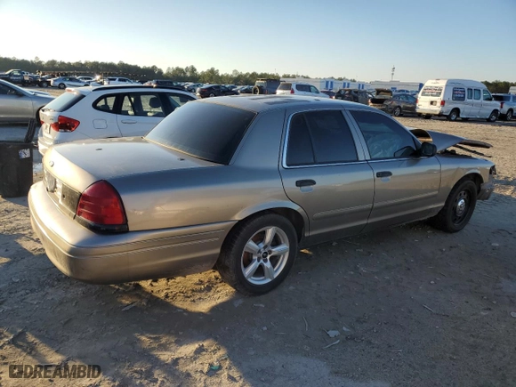 2007 Ford Police Interceptor with VIN 2FAFP71W07X126815, listed as a Copart auction lot 45726925 with 0 mi miles and Salvage Title. Bid and sale history available at carsss.com. Image 3.