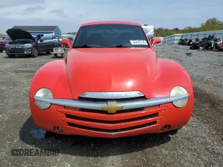 2004 Chevrolet SSR LS with VIN 1GCES14P84B112049, listed as a Copart auction lot 55442735 with 120,761 mi miles and Clean Title. Bid and sale history available at DreamBid. Image 5.