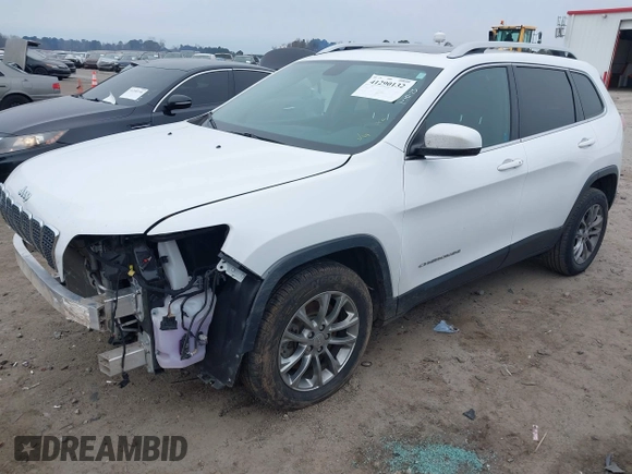 2020 Jeep Cherokee Latitude Plus with VIN 1C4PJLLB3LD543821, listed as a IAAI auction lot 41290132 with 130,137 mi miles. Bid and sale history available at carsss.com. Image 2.