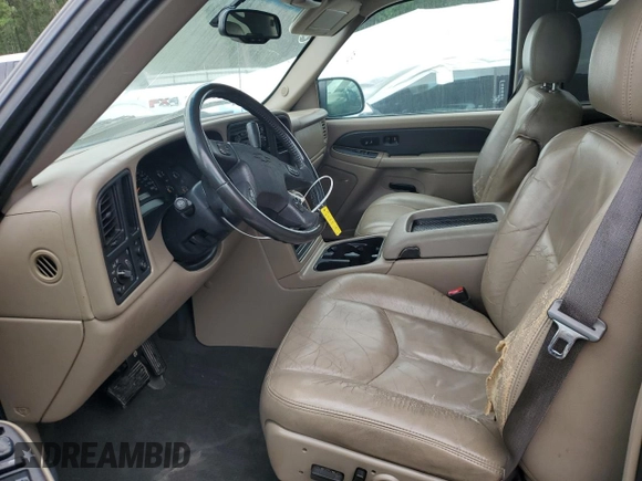 2004 Chevrolet Avalanche with VIN 3GNEC12T84G158184, listed as a Copart auction lot 51128345 with 351,344 mi miles and Salvage title. Bid and sale history available at DreamBid. Image 7.
