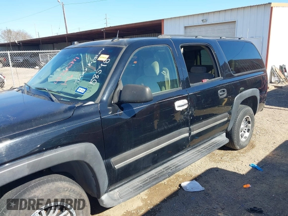 2005 Chevrolet Suburban LS z VIN 3GNEC16Z25G158598, wystawiony jako IAAI lot #41266791 z przebiegiem 237 191 mil mil oraz . Historia ofert i sprzedaży dostępna na DreamBid. Obrazek 6.