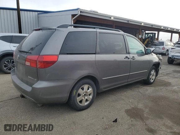 2005 Toyota Sienna CE with VIN 5TDZA23C05S259100, listed as a Copart auction lot 49712525 with 253,575 mi miles and Salvage Title. Bid and sale history available at carsss.com. Image 3.