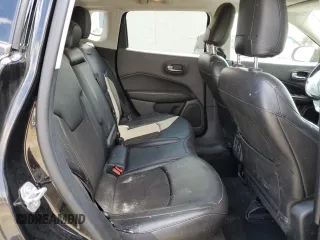 2020 Jeep Compass Latitude z VIN 3C4NJDBB8LT217957, wystawiony jako Copart lot #55413295 z przebiegiem 103 659 mil mil oraz Szkoda całkowita • Salvage title. Historia ofert i sprzedaży dostępna na DreamBid. Obrazek 11.