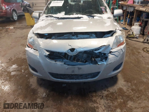2007 Toyota Yaris with VIN JTDBT923271055260, listed as a IAAI auction lot 41600494 with 70,411 mi miles. Bid and sale history available at carsss.com. Image 6.