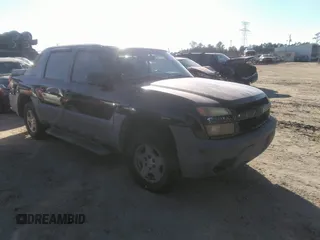 2002 Chevrolet Avalanche z VIN 3GNEC13T32G351063, wystawiony jako IAAI lot #40914255 z przebiegiem 263 981 mil mil oraz . Historia ofert i sprzedaży dostępna na DreamBid. Obrazek 1.