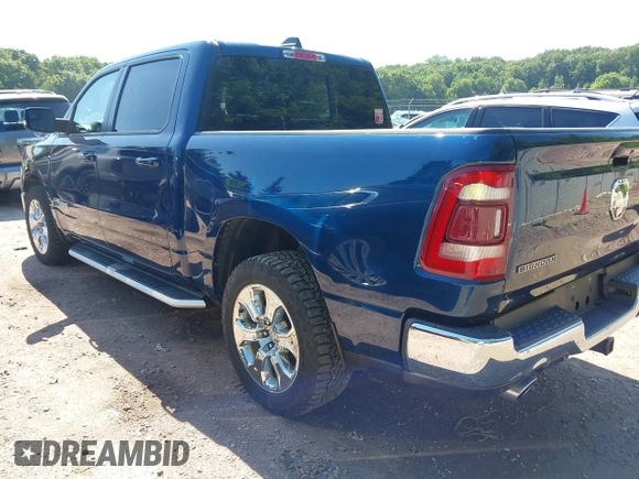 2021 Ram 1500 Big Horn with VIN 1C6SRFFT9MN665028, listed as a IAAI auction lot 42638933 with 71,929 mi miles and . Bid and sale history available at DreamBid. Image 3.