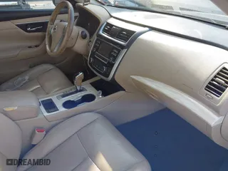 2018 Nissan Altima 2.5 SL with VIN 1N4AL3AP3JC156774, listed as a IAAI auction lot 41316010 with 164,647 mi miles. Bid and sale history available at carsss.com. Image 5.