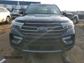 2023 Ford Explorer XLT with VIN 1FMSK8DH2PGA15288, listed as a Copart auction lot 48881495 with 29,235 mi miles and Clean Title. Bid and sale history available at carsss.com. Image 5.
