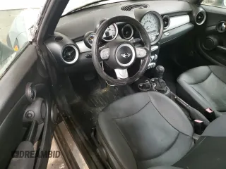 2010 MINI Convertible with VIN WMWMR3C55ATU98337, listed as a Copart auction lot 45039425 with Not Provided miles and Clean Title. Bid and sale history available at DreamBid. Image 8.