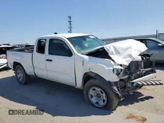 2021 Toyota Tacoma SR z VIN 3TYRX5GN5MT027686, wystawiony jako Copart lot #52277225 z przebiegiem 29 822 mil mil oraz Szkoda całkowita • Salvage title. Historia ofert i sprzedaży dostępna na DreamBid. Obrazek 4.
