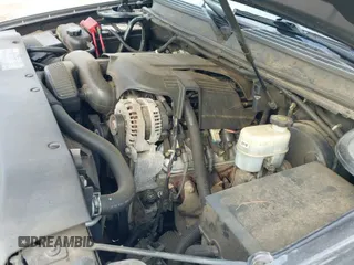 2010 Cadillac Escalade Luxury with VIN 1GYUKBEF4AR152794, listed as a IAAI auction lot 43278223 with 201,060 mi miles and . Bid and sale history available at DreamBid. Image 20.