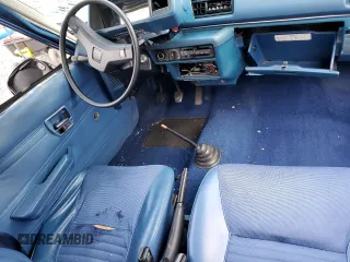 1980 Honda Civic z VIN SRC1025751, wystawiony jako Copart lot #75863494 z przebiegiem 91 866 mil mil oraz Szkoda całkowita • Salvage title. Historia ofert i sprzedaży dostępna na DreamBid. Obrazek 8.