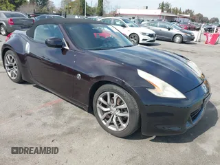 2010 Nissan 370Z Touring with VIN JN1AZ4FHXAM301421, listed as a IAAI auction lot 41642045 with 89,963 mi miles. Bid and sale history available at carsss.com. Image 1.