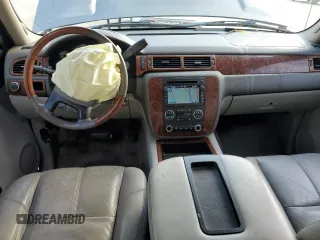 2007 Chevrolet Avalanche LTZ с VIN 3GNEC12037G215207, выставлен на аукционе Copart как лот 47655965 с пробегом 233 414 миль миль и Списание • Salvage title. История ставок и продаж доступна на DreamBid. Изображение 8.