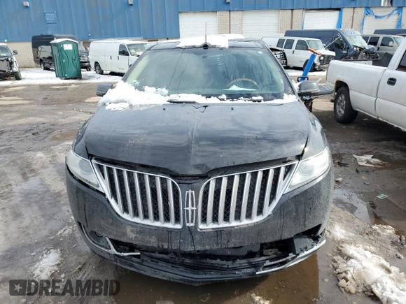 2015 Lincoln MKX with VIN 2LMDJ6JK8FBL33796, listed as a Copart auction lot 46649375 with 172,988 mi miles and Clean Title. Bid and sale history available at carsss.com. Image 5.