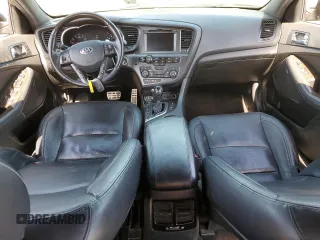 2013 Kia Optima SX с VIN 5XXGR4A63DG152535, выставлен на аукционе Copart как лот 63614895 с пробегом 172 394 миль миль и Списание • Salvage title. История ставок и продаж доступна на DreamBid. Изображение 8.