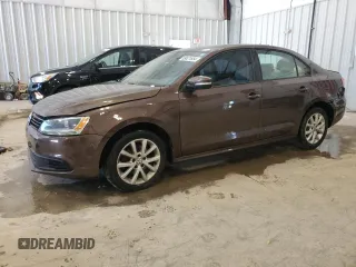 2012 Volkswagen Jetta SE z VIN 3VWDX7AJ0CM351728, wystawiony jako Copart lot #69621664 z przebiegiem 157 823 mil mil oraz Nie do naprawy • Non repairable. Historia ofert i sprzedaży dostępna na DreamBid. Obrazek 1.
