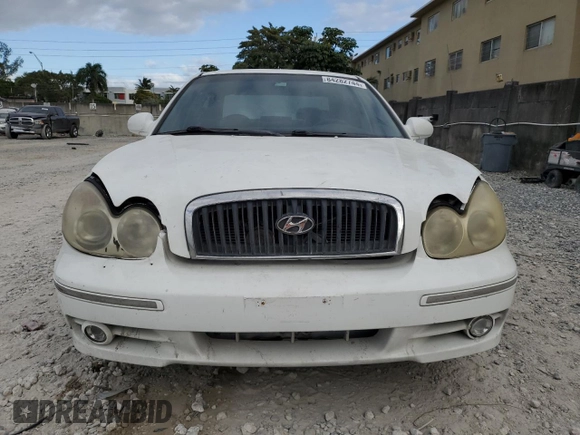 2003 Hyundai Sonata GLS with VIN KMHWF35H03A879762, listed as a Copart auction lot 84282744 with 192,132 mi miles and Salvage Title. Bid and sale history available at carsss.com. Image 5.