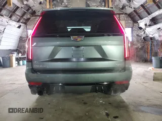2024 Cadillac Escalade AWD V-Series z VIN 1GYS4HK92RR234960, wystawiony jako Copart lot #51802235 z przebiegiem 16 034 mil mil oraz Nie do naprawy. Historia ofert i sprzedaży dostępna na DreamBid. Obrazek 13.