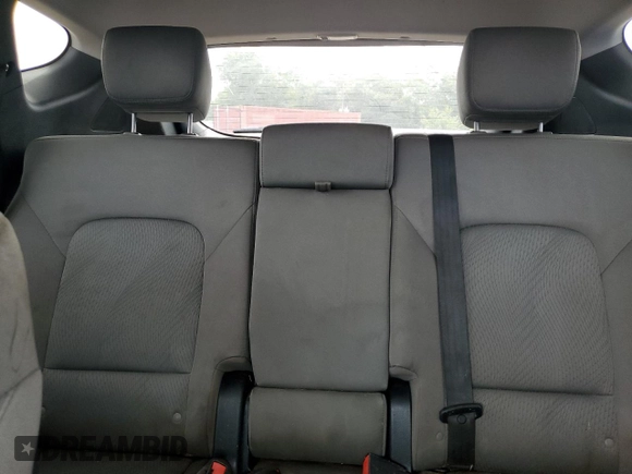 2014 Hyundai Santa Fe with VIN 5XYZU3LB5EG125541, listed as a Copart auction lot 58179995 with 162,801 mi miles and Clean title. Bid and sale history available at DreamBid. Image 10.