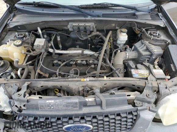 2005 Ford Escape XLS Value with VIN 1FMYU02ZX5KA88548, listed as a Copart auction lot 64025804 with 176,155 mi miles and Salvage Title. Bid and sale history available at carsss.com. Image 12.