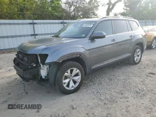 2018 Volkswagen Atlas SEL with VIN 1V2ER2CA4JC503864, listed as a Copart auction lot 54832325 with 62,272 mi miles and Salvage title. Bid and sale history available at DreamBid. Image 1.