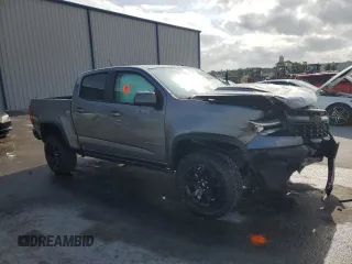 2018 Chevrolet Colorado 4WD ZR2 z VIN 1GCGTEEN2J1292947, wystawiony jako Copart lot #54360815 z przebiegiem 34 053 mil mil oraz Szkoda całkowita • Salvage title. Historia ofert i sprzedaży dostępna na DreamBid. Obrazek 4.