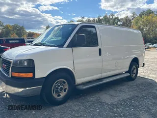 2018 GMC Savana Cargo Van with VIN 1GTW7AFG9J1902352, listed as a Copart auction lot 75693664 with 150,755 mi miles and Clean Title. Bid and sale history available at carsss.com. Image 2.