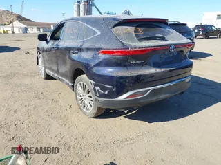2021 Toyota Venza LE with VIN JTEAAAAH8MJ002246, listed as a IAAI auction lot 40646203 with 81,394 mi miles and . Bid and sale history available at DreamBid. Image 3.