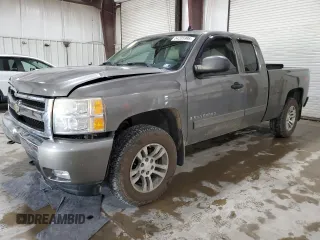 2007 Chevrolet Silverado 1500 1LT with VIN 1GCEK19J87E507890, listed as a Copart auction lot 54205995 with 131,642 mi miles and Salvage Title. Bid and sale history available at DreamBid. Image 1.