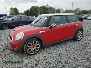 2008 MINI Hardtop S with VIN WMWMF73598TT87574, listed as a Copart auction lot 53399315 with 98,814 mi miles and Clean Title. Bid and sale history available at DreamBid. Image 1.