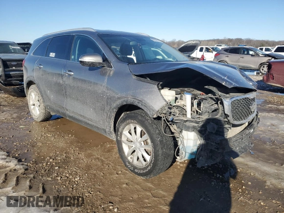 2017 Kia Sorento LX with VIN 5XYPG4A39HG245525, listed as a Copart auction lot 88949925 with 115,504 mi miles and Salvage Title. Bid and sale history available at carsss.com. Image 4.