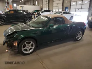 2001 Toyota MR2 z VIN JTDFR320X10027111, wystawiony jako Copart lot #56031025 z przebiegiem 118 600 mil mil oraz Szkody całkowita. Historia ofert i sprzedaży dostępna na DreamBid. Obrazek 1.