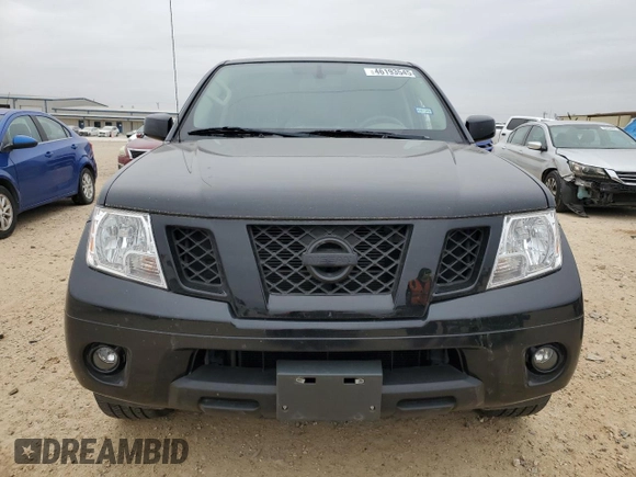 2020 Nissan Frontier S z VIN 1N6ED0EA6LN715090, wystawiony jako Copart lot #46193545 z przebiegiem 57 848 mil mil oraz Czysty tytuł • Clean title. Historia ofert i sprzedaży dostępna na DreamBid. Obrazek 5.