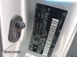 2017 Toyota Sienna XLE Auto Access Seat with VIN 5TDYZ3DC5HS809534, listed as a IAAI auction lot 41931204 with 132,288 mi miles and . Bid and sale history available at DreamBid. Image 9.