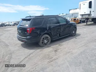 2019 Ford Explorer Sport with VIN 1FM5K8GT9KGA10143, listed as a IAAI auction lot 41935836 with 62,531 mi miles and . Bid and sale history available at DreamBid. Image 4.