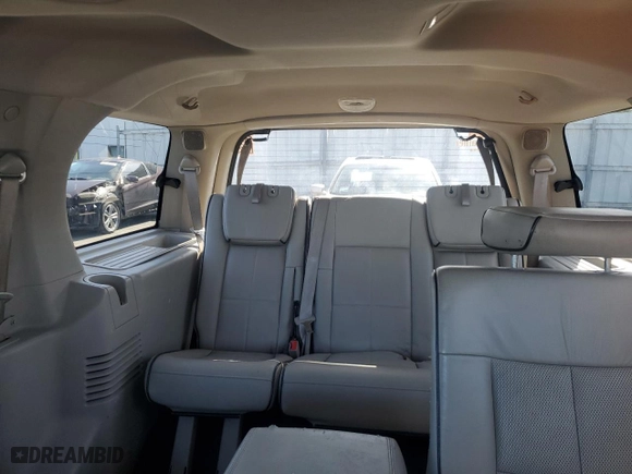 2007 Lincoln Navigator with VIN 5LMFU28567LJ10966, listed as a Copart auction lot 51797625 with 208,956 mi miles and Clean Title. Bid and sale history available at carsss.com. Image 10.