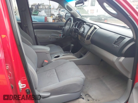 2008 Toyota Tacoma PreRunner with VIN 3TMJU62N98M059769, listed as a IAAI auction lot 41368969 with 213,604 mi miles. Bid and sale history available at carsss.com. Image 5.