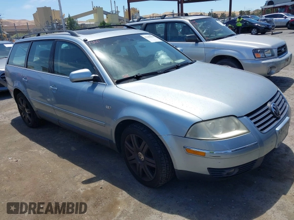 2003 Volkswagen Passat GLX z VIN WVWYH63B43E326130, wystawiony jako IAAI lot #42380050 z przebiegiem 156 338 mil mil oraz . Historia ofert i sprzedaży dostępna na DreamBid. Obrazek 1.