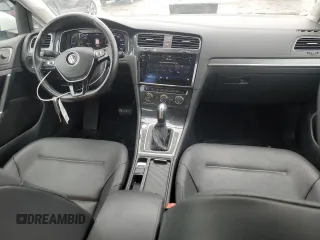 2020 Volkswagen Golf SEL Premium с VIN WVWPR7AU1LW900812, выставлен на аукционе Copart как лот 47751375 с пробегом 88 258 миль миль и Списание • Salvage title. История ставок и продаж доступна на DreamBid. Изображение 8.