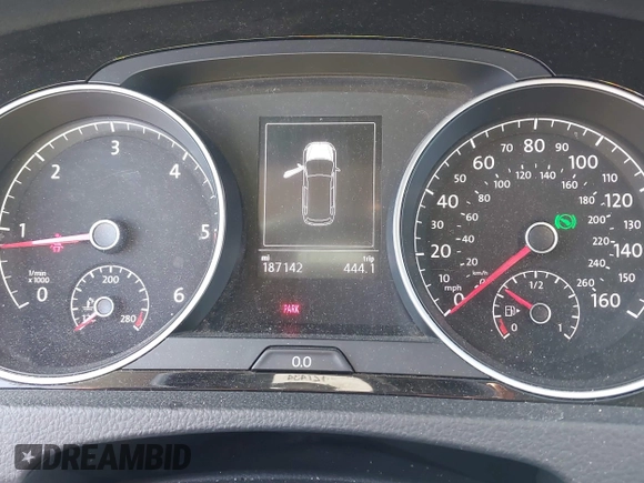 2015 Volkswagen Golf SportWagen TDI S with VIN 3VWCA7AU3FM500306, listed as a IAAI auction lot 41555391 with 187,142 mi miles. Bid and sale history available at carsss.com. Image 15.