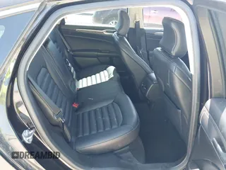 2019 Ford Fusion SEL with VIN 3FA6P0CD2KR113476, listed as a IAAI auction lot 41868614 with 86,650 mi miles. Bid and sale history available at carsss.com. Image 8.