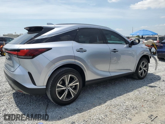2025 Lexus RX with VIN JTJCHMAA7S2022313, listed as a Copart auction lot 54228305 with 1,886 mi miles and Salvage Title. Bid and sale history available at carsss.com. Image 3.