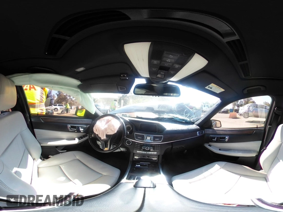 2014 Mercedes-Benz E 350 Sport с VIN WDDHF5KB3EB021391, выставлен на аукционе IAAI как лот 41947558 с пробегом Не указан миль и . История ставок и продаж доступна на DreamBid. Изображение 18.