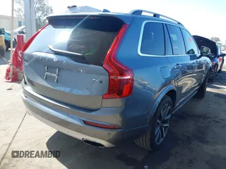2019 Volvo XC90 Momentum with VIN YV4A22PK4K1471807, listed as a IAAI auction lot 42709871 with 68,196 mi miles and . Bid and sale history available at DreamBid. Image 4.