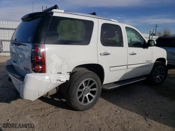 2008 GMC Yukon Denali with VIN 1GKFK63838J213866, listed as a Copart auction lot 49329765 with 143,550 mi miles and Salvage Title. Bid and sale history available at carsss.com. Image 3.