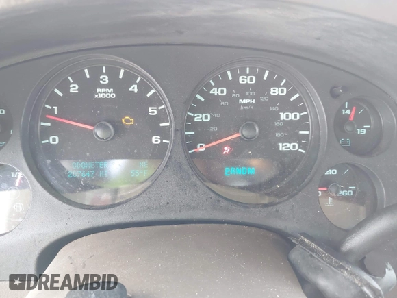 2009 GMC Sierra 1500 with VIN 1GTEC39J69Z260325, listed as a IAAI auction lot 41719022 with 207,647 mi miles and . Bid and sale history available at DreamBid. Image 7.